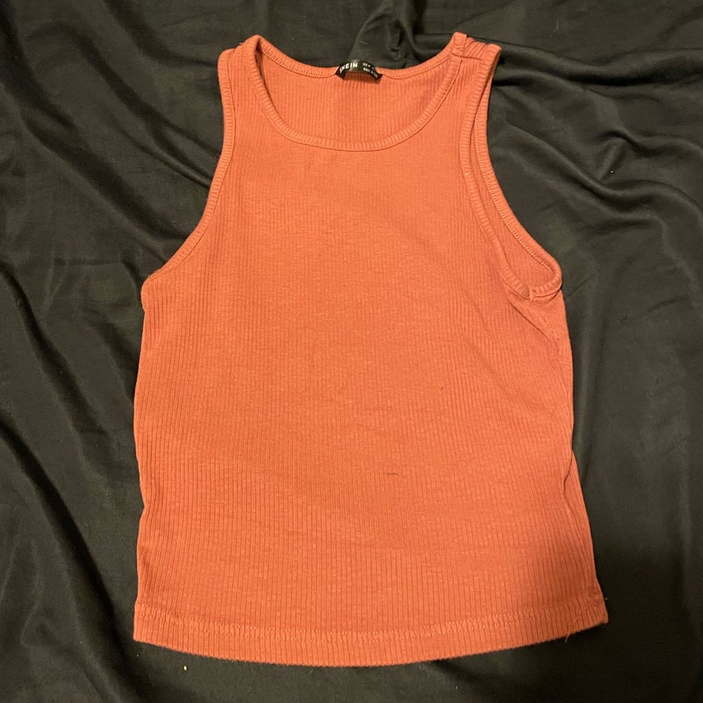 salmon tank top not cropped never worn